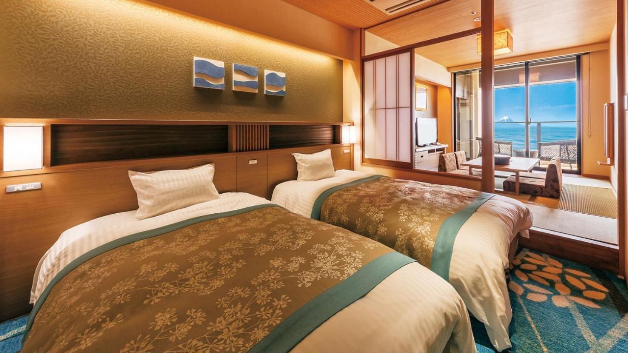 Ryugujo Spa Hotel Mikazuki Fujimitei Кисарадзу Экстерьер фото